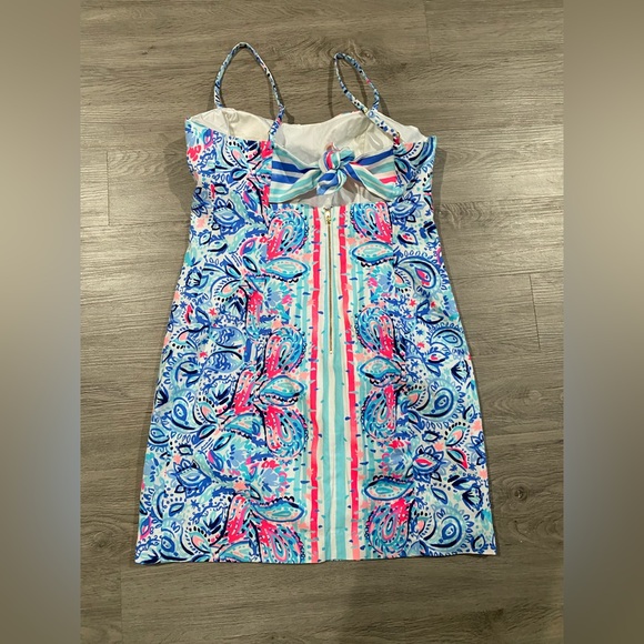 LILLY‎ PULITZER SHELLI STRETCH DRESS IN WHITE STRIPES & STREAMERS Size 10 - Picture 6 of 7